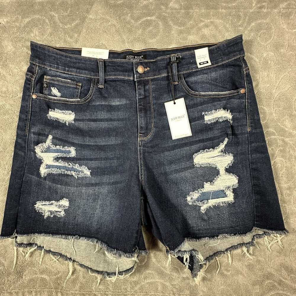 Judy Blue Women's 3X Distressed Denim Jean Shorts Stretch Cut Offs Rips Frayed
